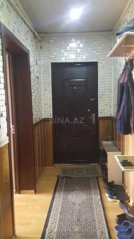 Satılır 4 otaqlı mənzil 90 m²