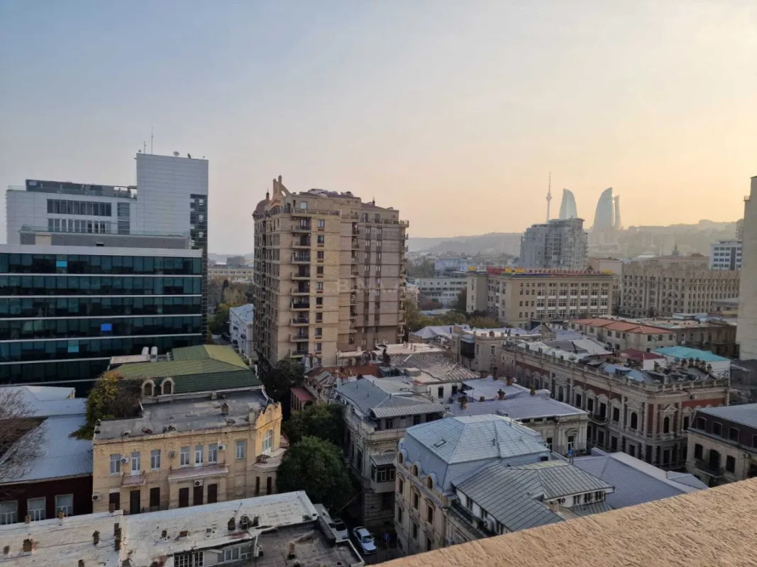 Kirayə verilir 3 otaqlı mənzil 100 m²