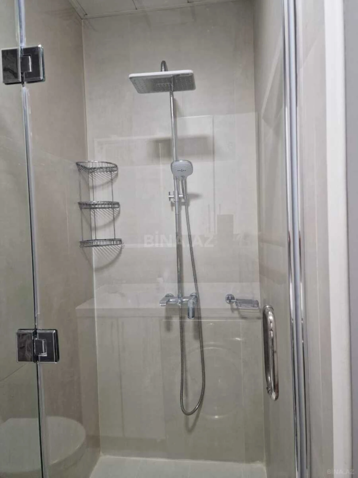 Kirayə verilir 3 otaqlı mənzil 100 m²