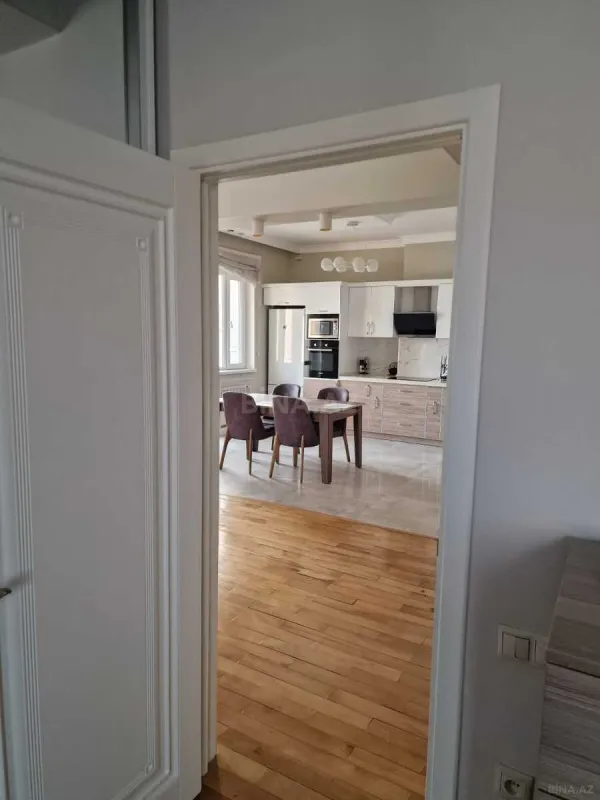 Kirayə verilir 3 otaqlı mənzil 100 m²