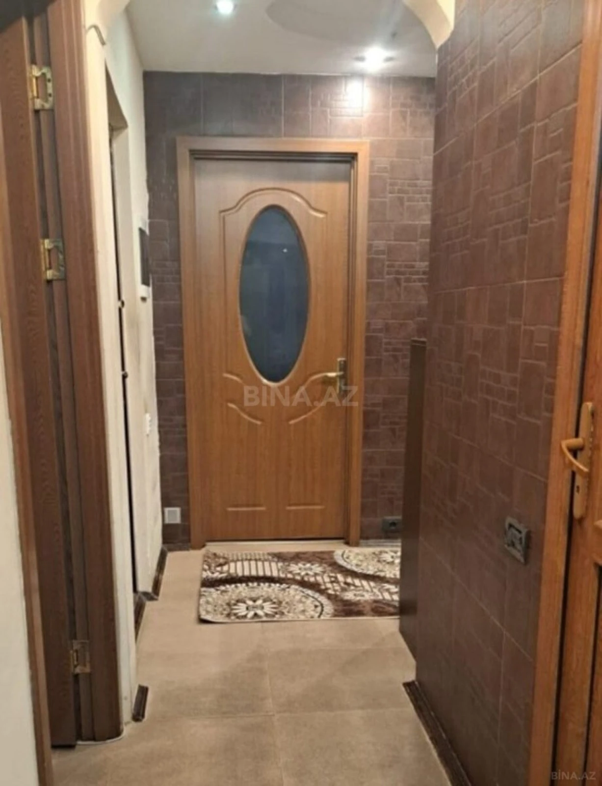 Satılır 2 otaqlı mənzil 60 m²