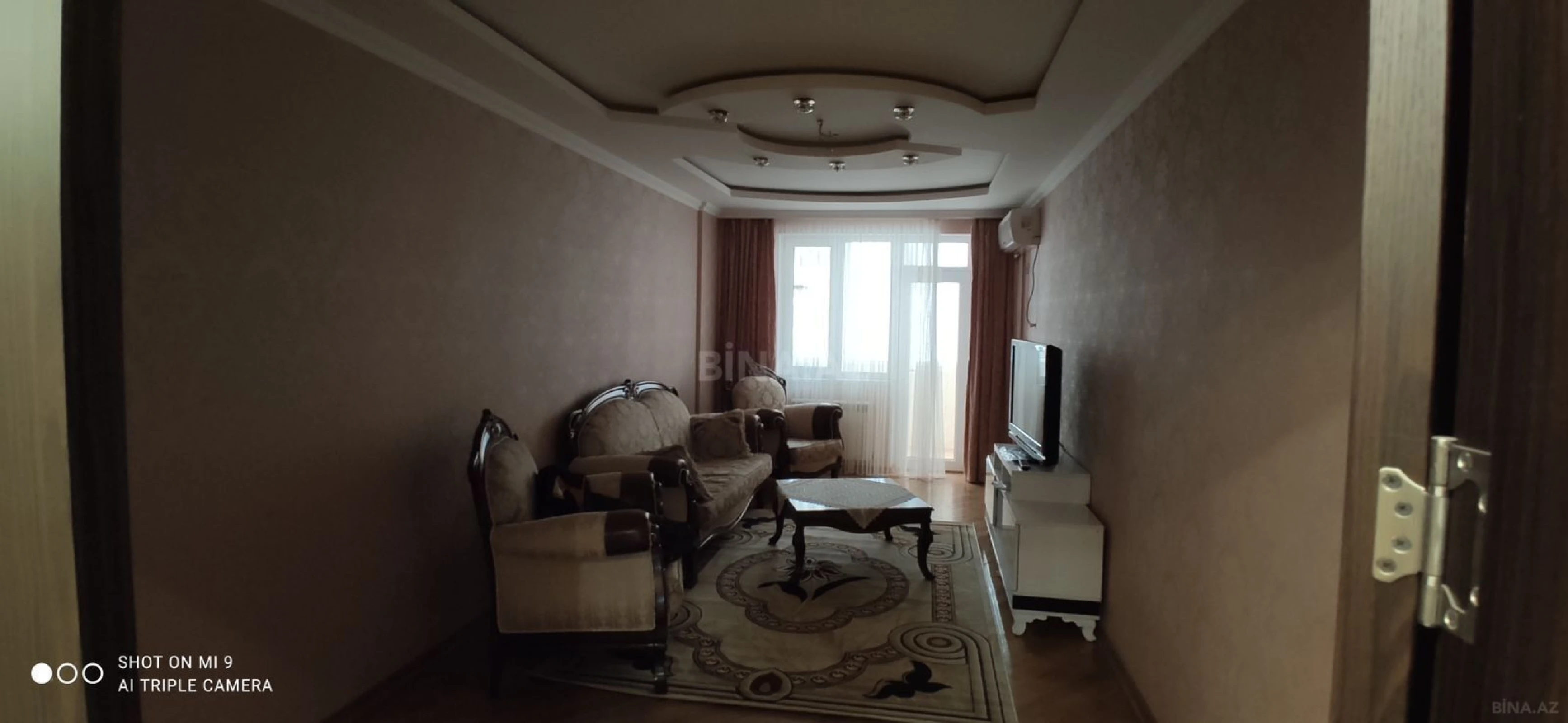 Kirayə verilir 3 otaqlı mənzil 150 m²