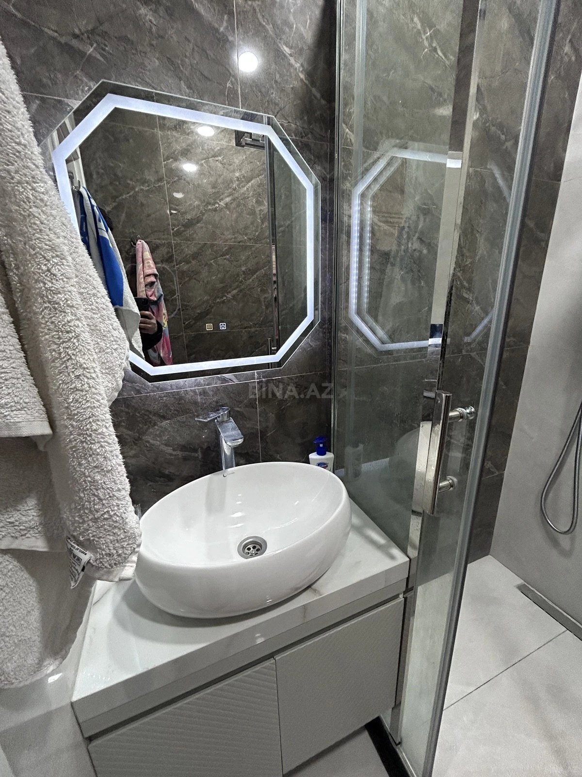 Kirayə verilir 3 otaqlı mənzil 85 m²