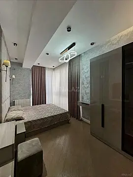 Satılır 3 otaqlı mənzil 114 m²