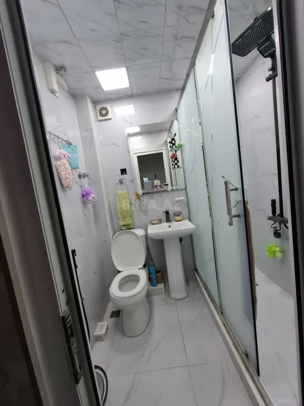 Satılır 3 otaqlı mənzil 90 m²