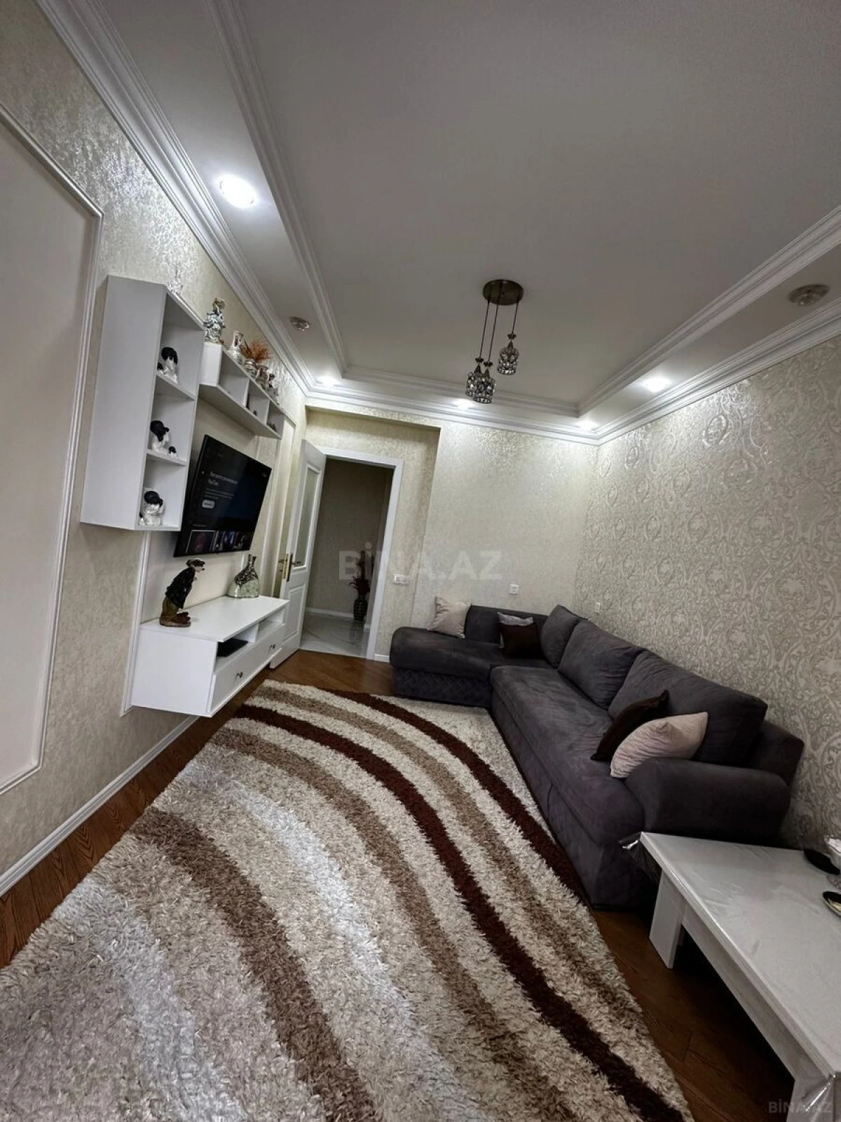 Satılır 2 otaqlı mənzil 60 m²