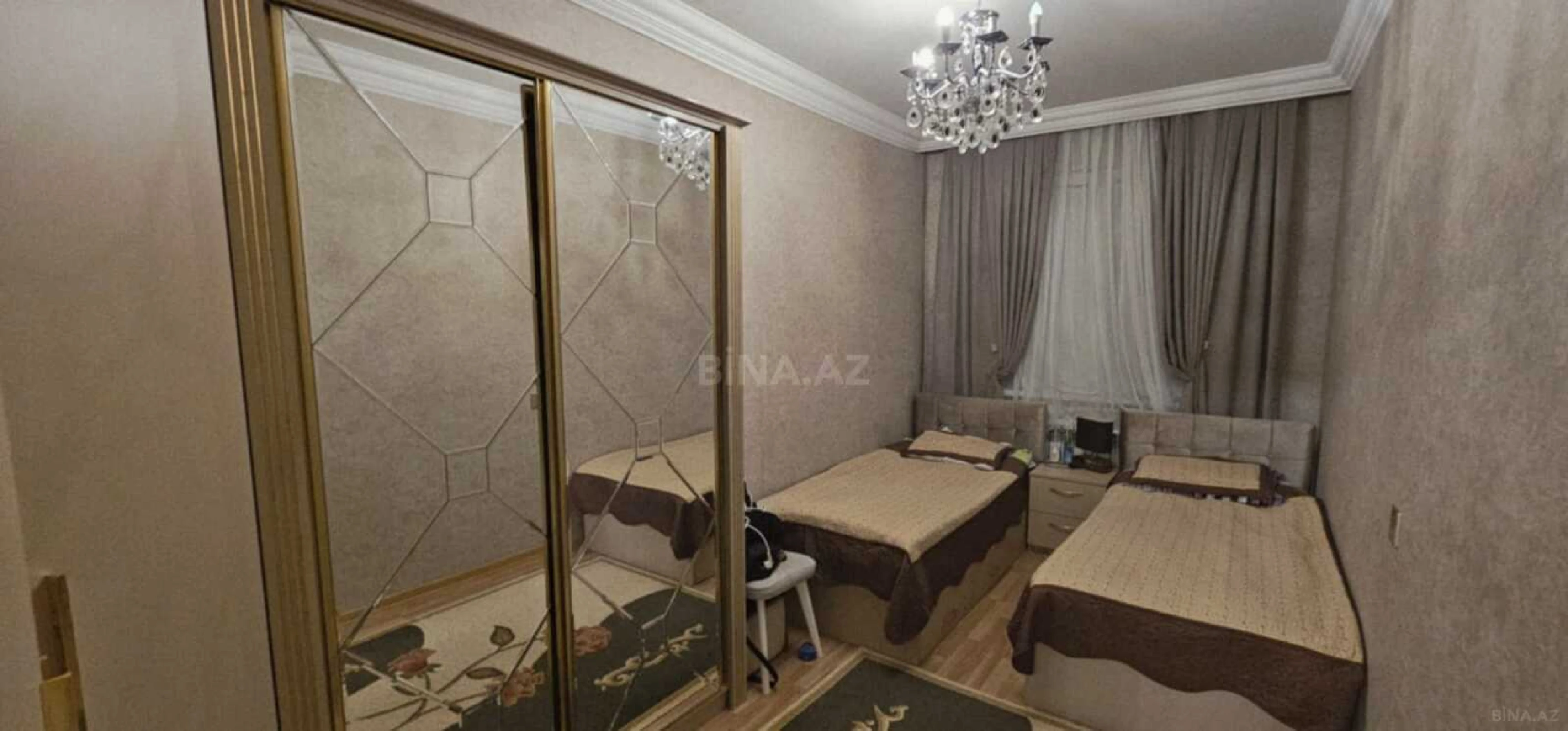 Satılır 2 otaqlı mənzil 55 m²