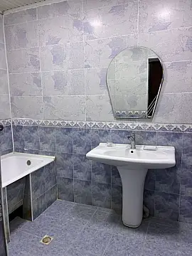 Kirayə verilir 2 otaqlı mənzil 79 m²