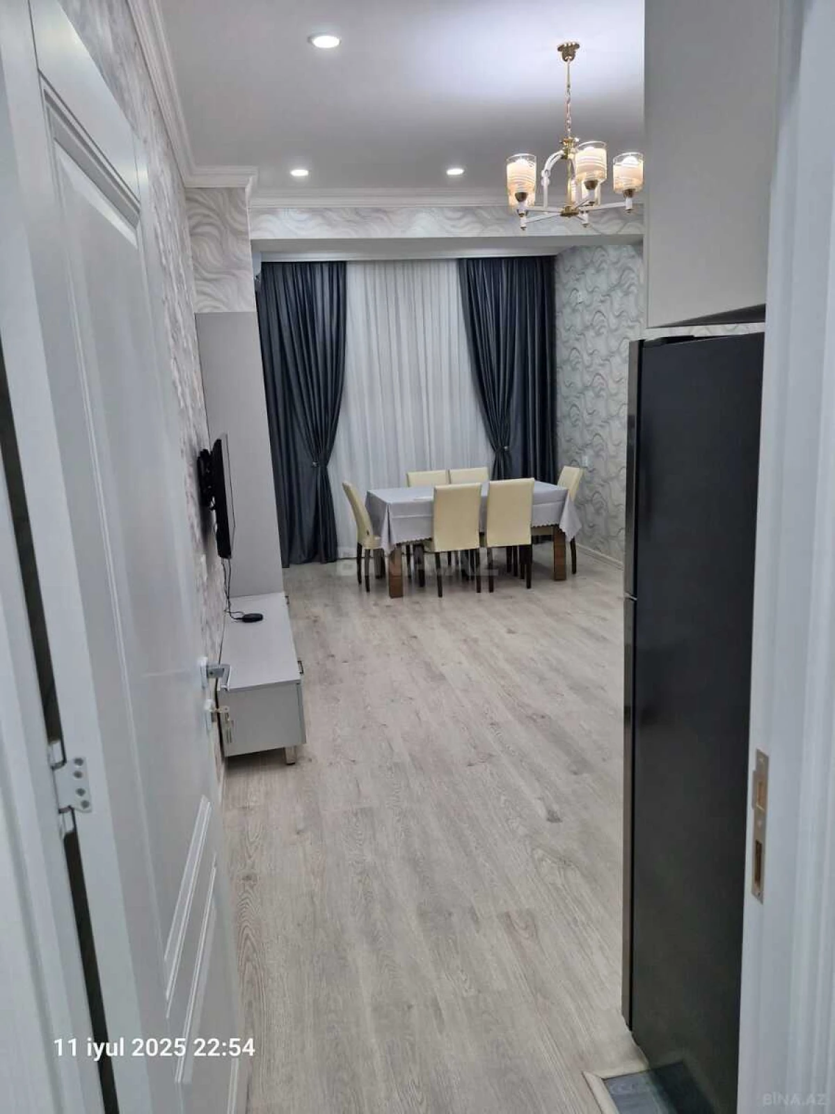 Kirayə verilir 2 otaqlı mənzil 45 m²