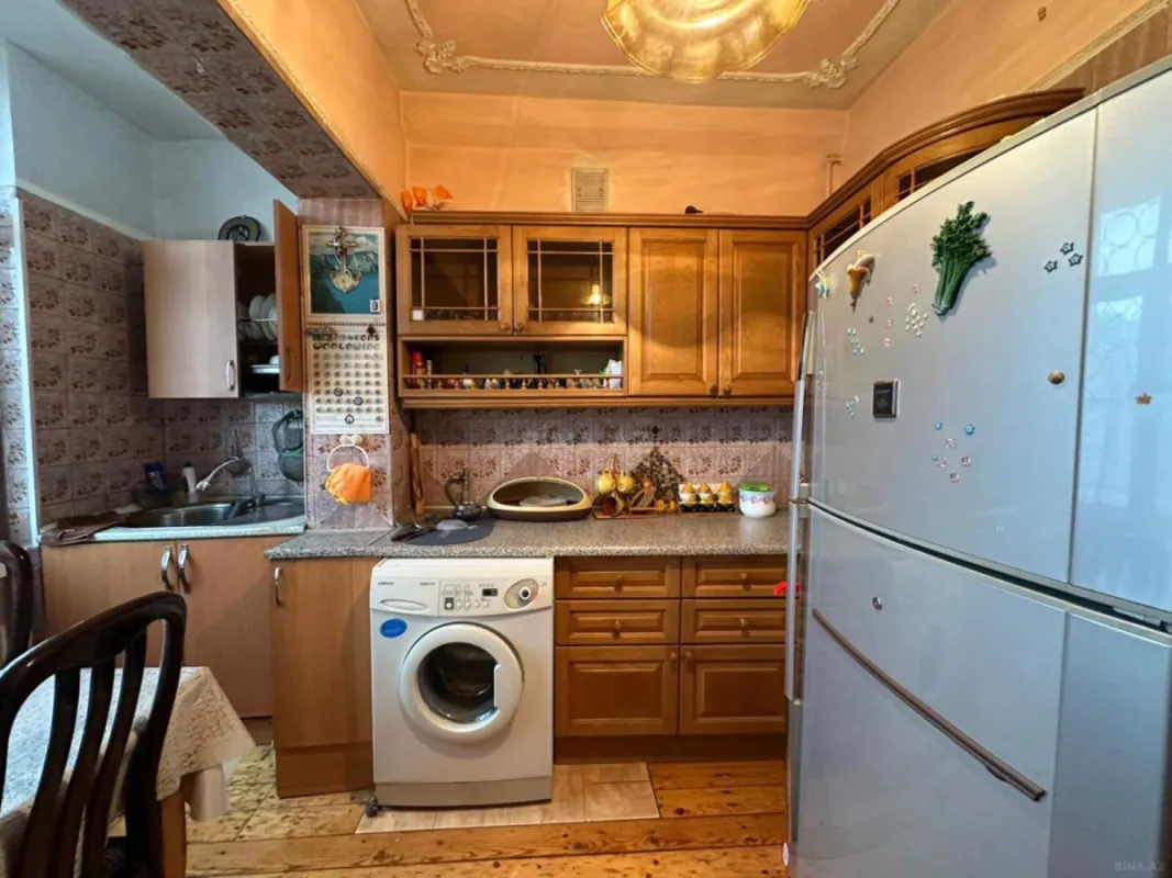 Satılır 4 otaqlı mənzil 90 m²