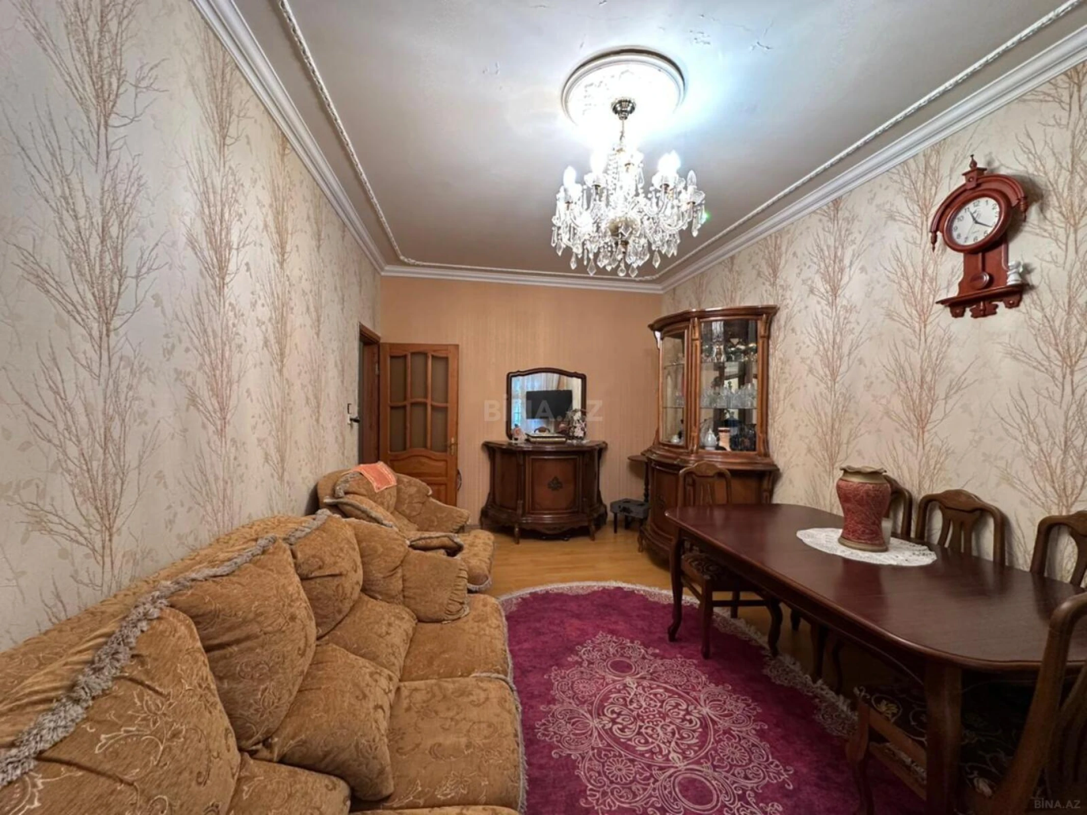 Satılır 4 otaqlı mənzil 90 m²