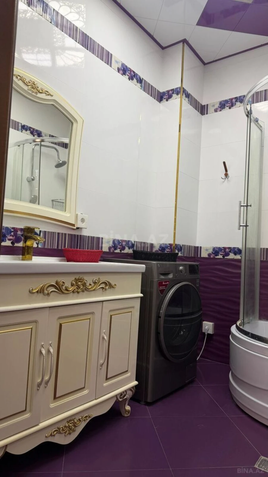 Kirayə verilir 2 otaqlı mənzil 110 m²