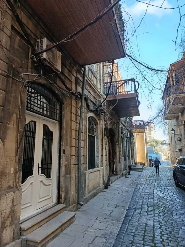 Kirayə verilir obyekt 60 m²