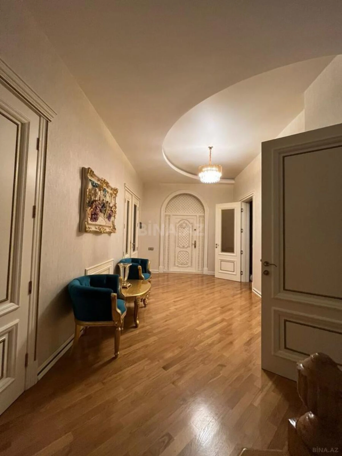 Satılır 7 otaqlı həyət evi 260 m²