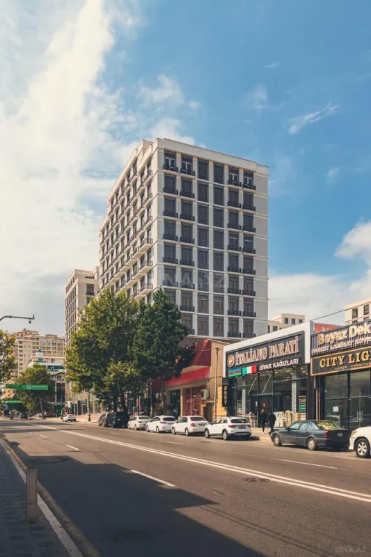 Satılır 1 otaqlı mənzil 76.6 m²