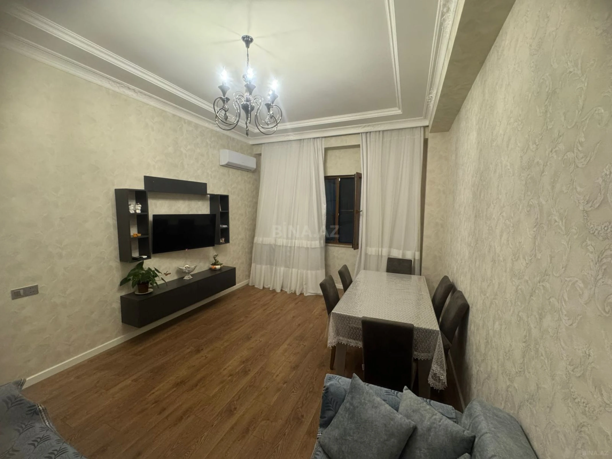 Kirayə verilir 2 otaqlı mənzil 56 m²