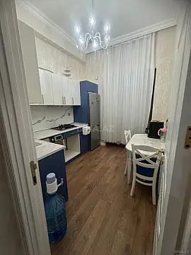 Kirayə verilir 2 otaqlı mənzil 56 m²
