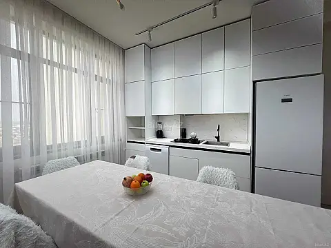Satılır 3 otaqlı mənzil 79.1 m²