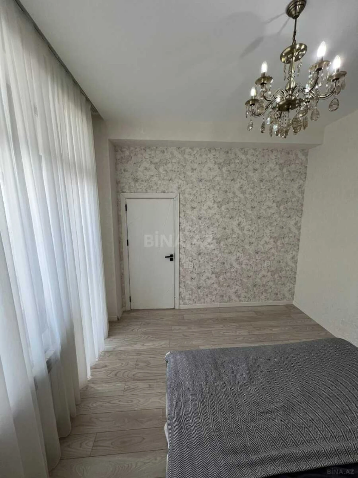 Satılır 3 otaqlı mənzil 79.1 m²