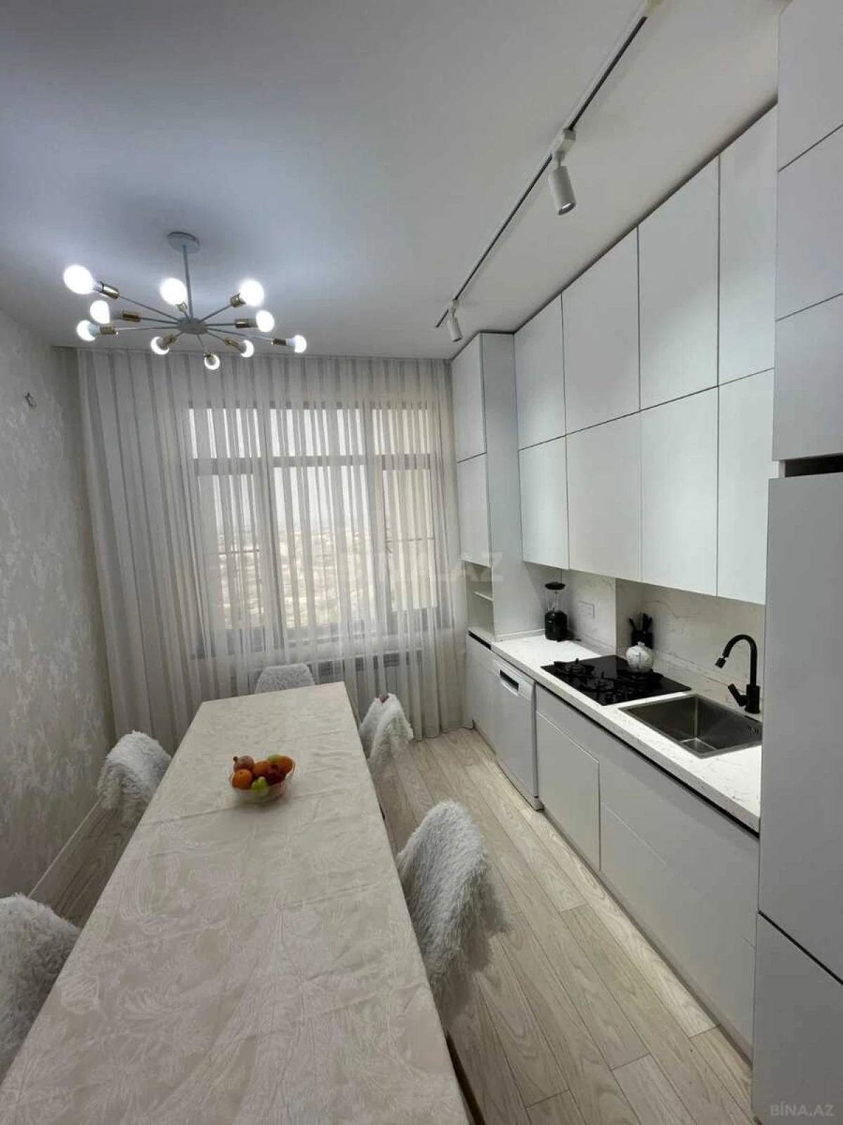 Satılır 3 otaqlı mənzil 79.1 m²