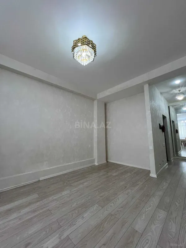 Satılır 3 otaqlı mənzil 79.1 m²