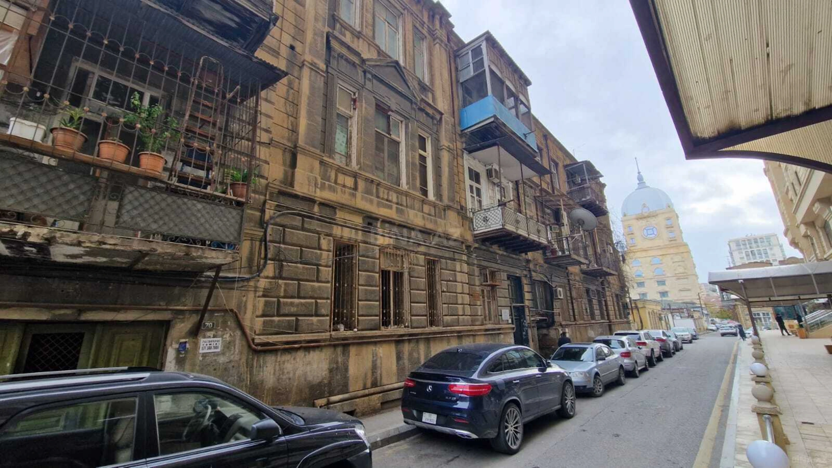 Satılır 3 otaqlı mənzil 100 m²