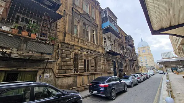 Satılır 3 otaqlı mənzil 100 m²