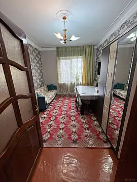 Satılır 4 otaqlı mənzil 110 m²