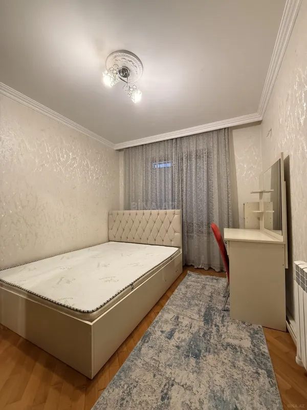 Satılır 2 otaqlı mənzil 70 m²