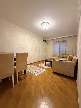 Satılır 2 otaqlı mənzil 70 m²