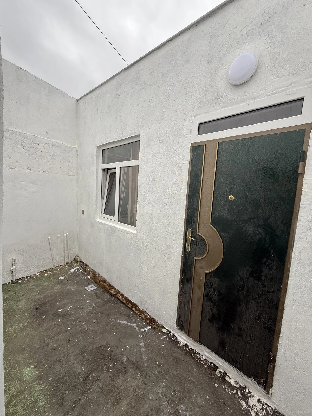 Satılır 2 otaqlı həyət evi 50 m²