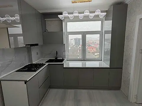Satılır 2 otaqlı mənzil 53 m²