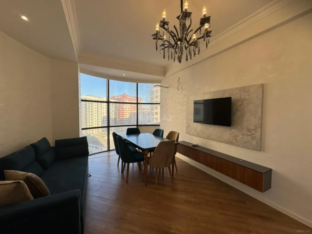 Kirayə verilir 2 otaqlı mənzil 75 m²