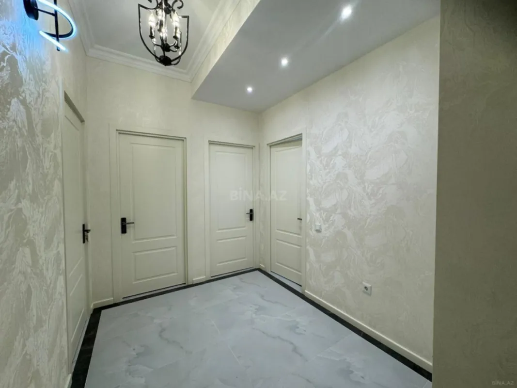 Kirayə verilir 2 otaqlı mənzil 75 m²