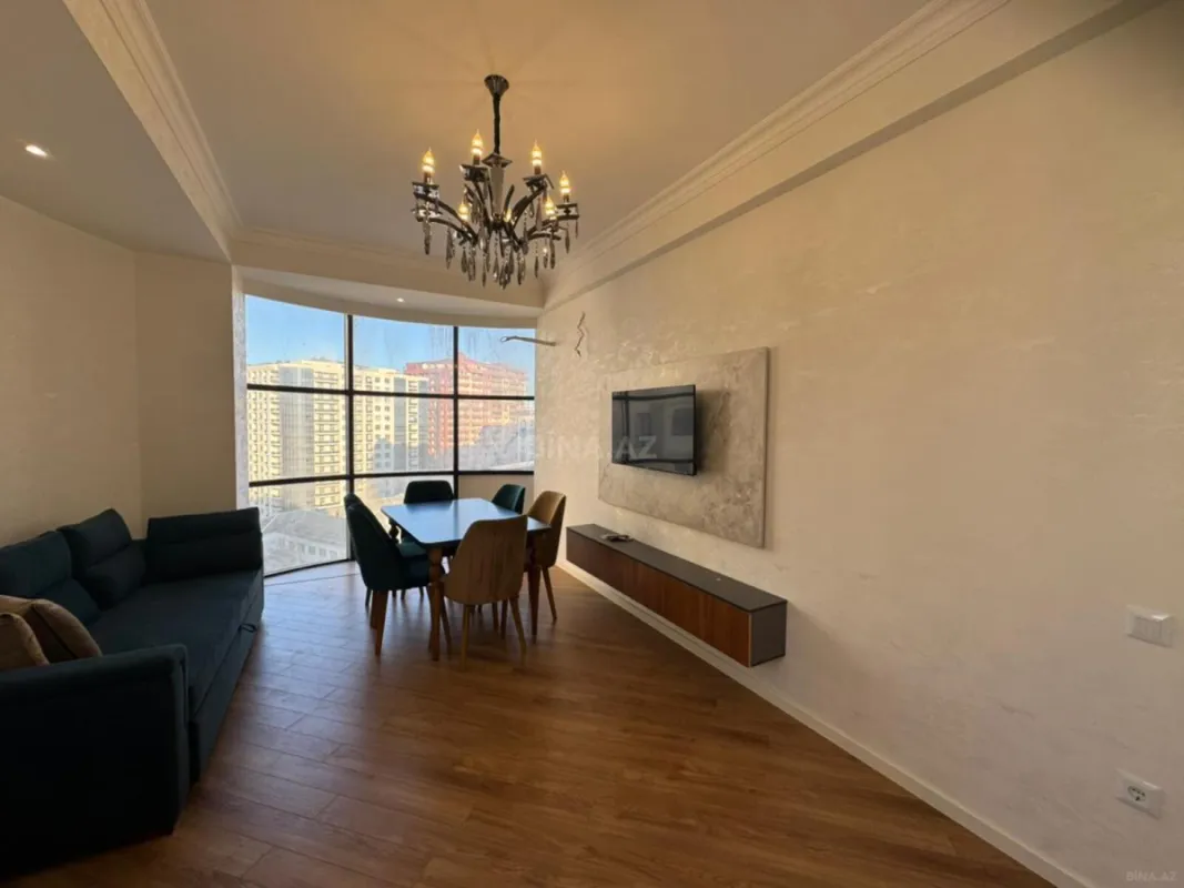 Kirayə verilir 2 otaqlı mənzil 75 m²