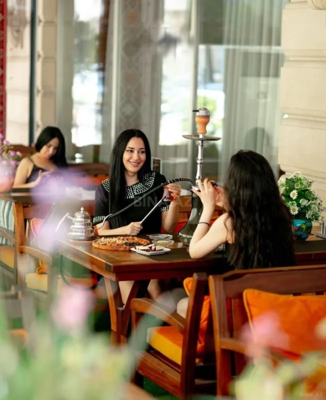 Kirayə verilir obyekt 400 m²