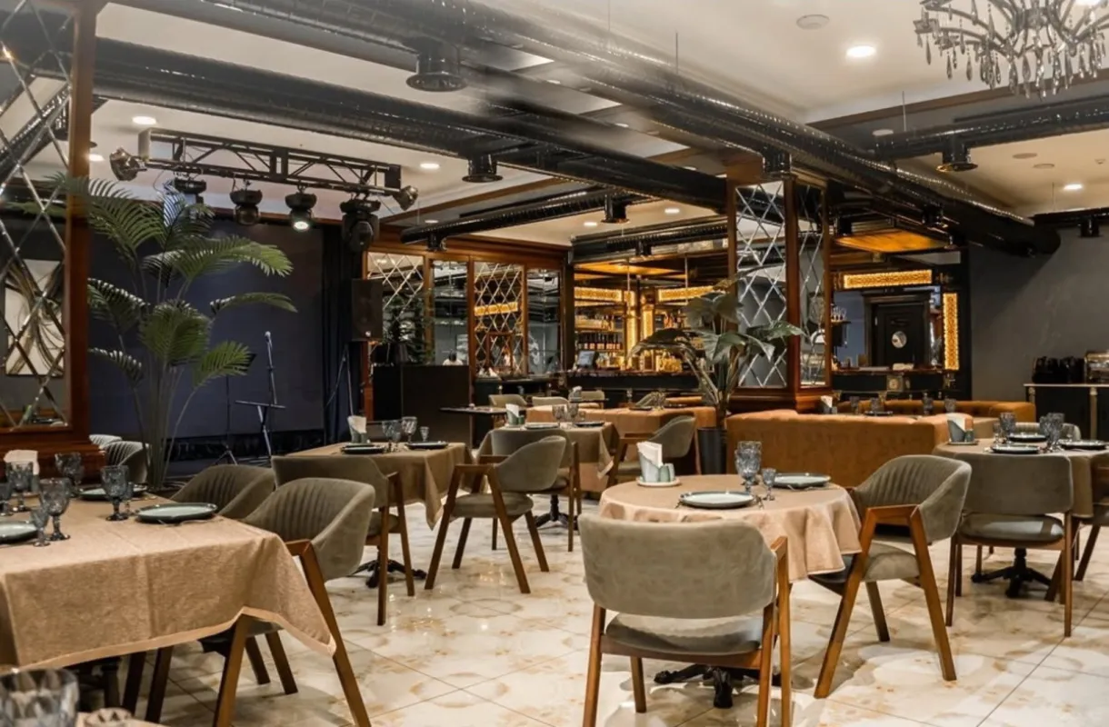 Kirayə verilir obyekt 400 m²