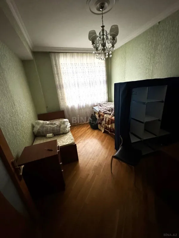 Kirayə verilir 4 otaqlı mənzil 120 m²