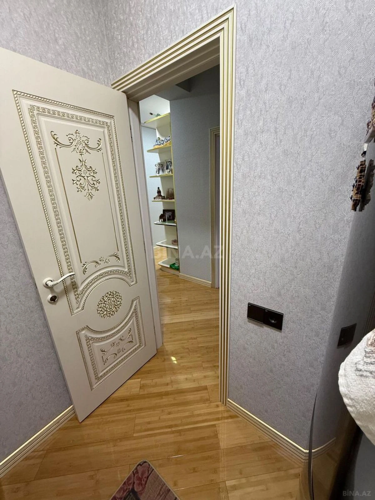 Satılır 2 otaqlı mənzil 55 m²