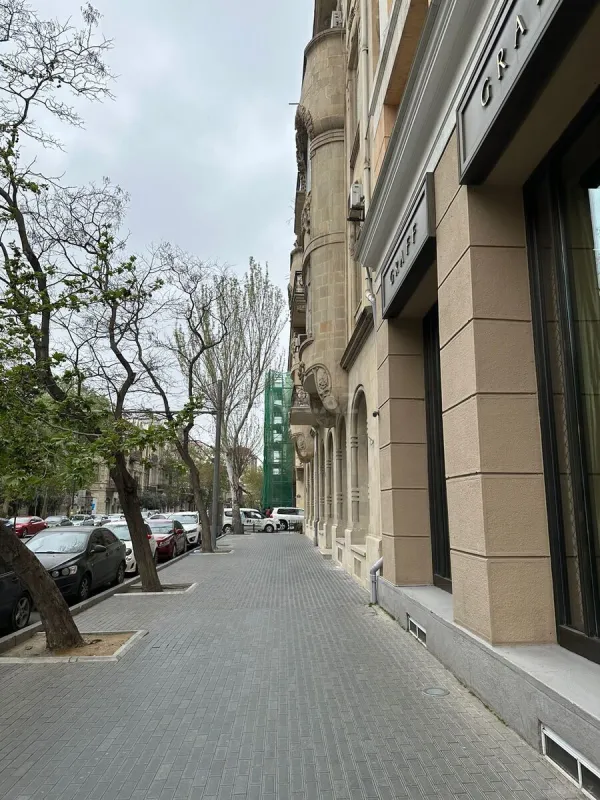 Satılır 3 otaqlı mənzil 97 m²