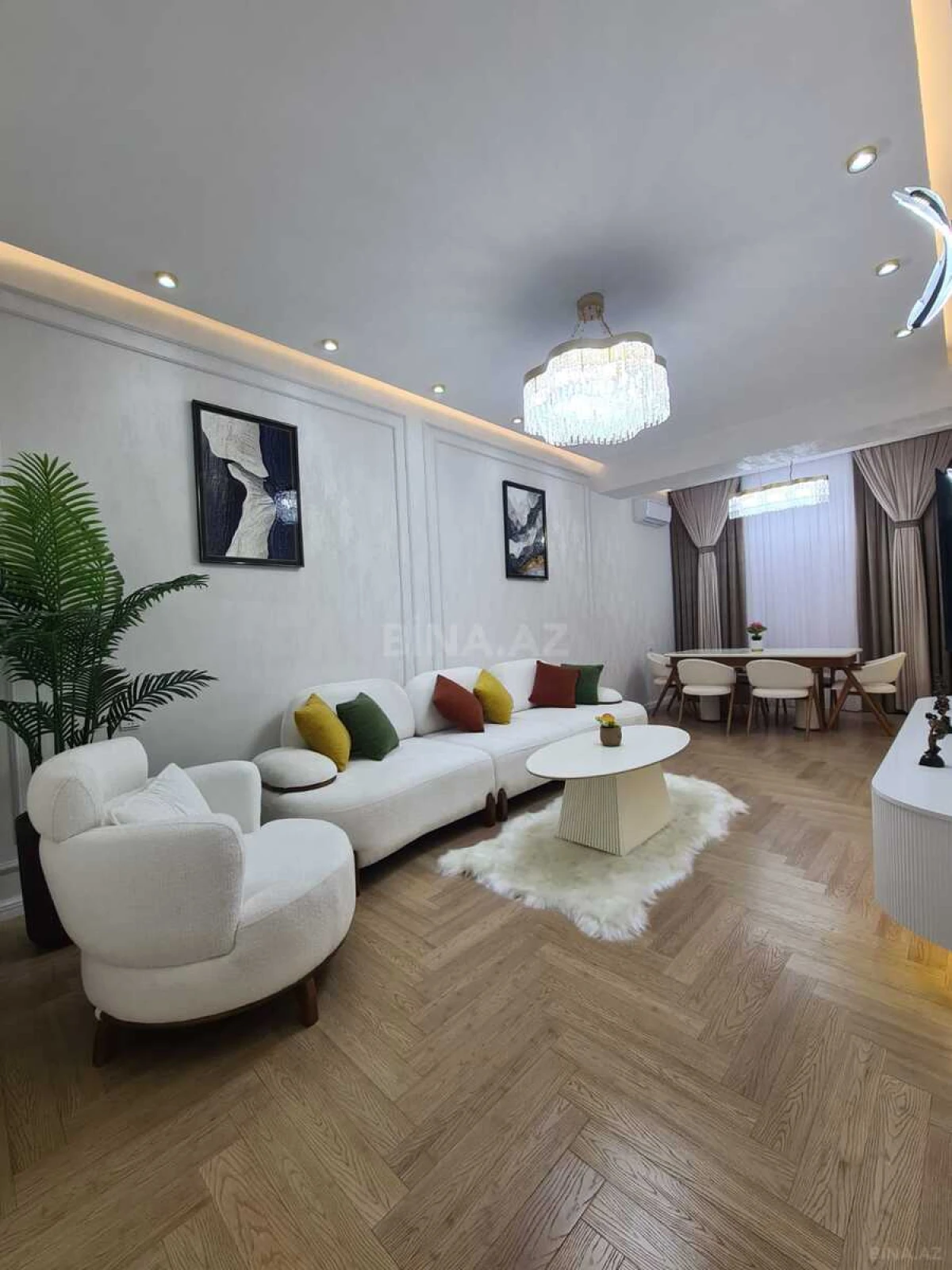 Satılır 3 otaqlı mənzil 100 m²