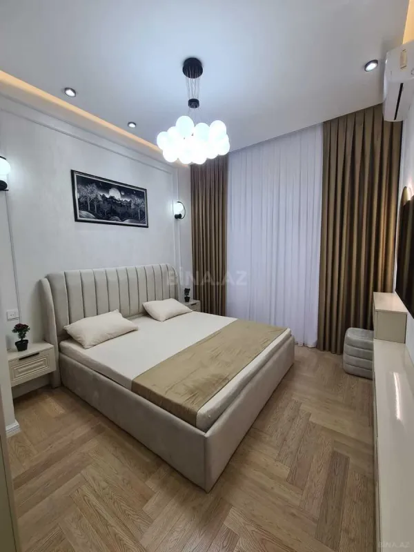 Satılır 3 otaqlı mənzil 100 m²