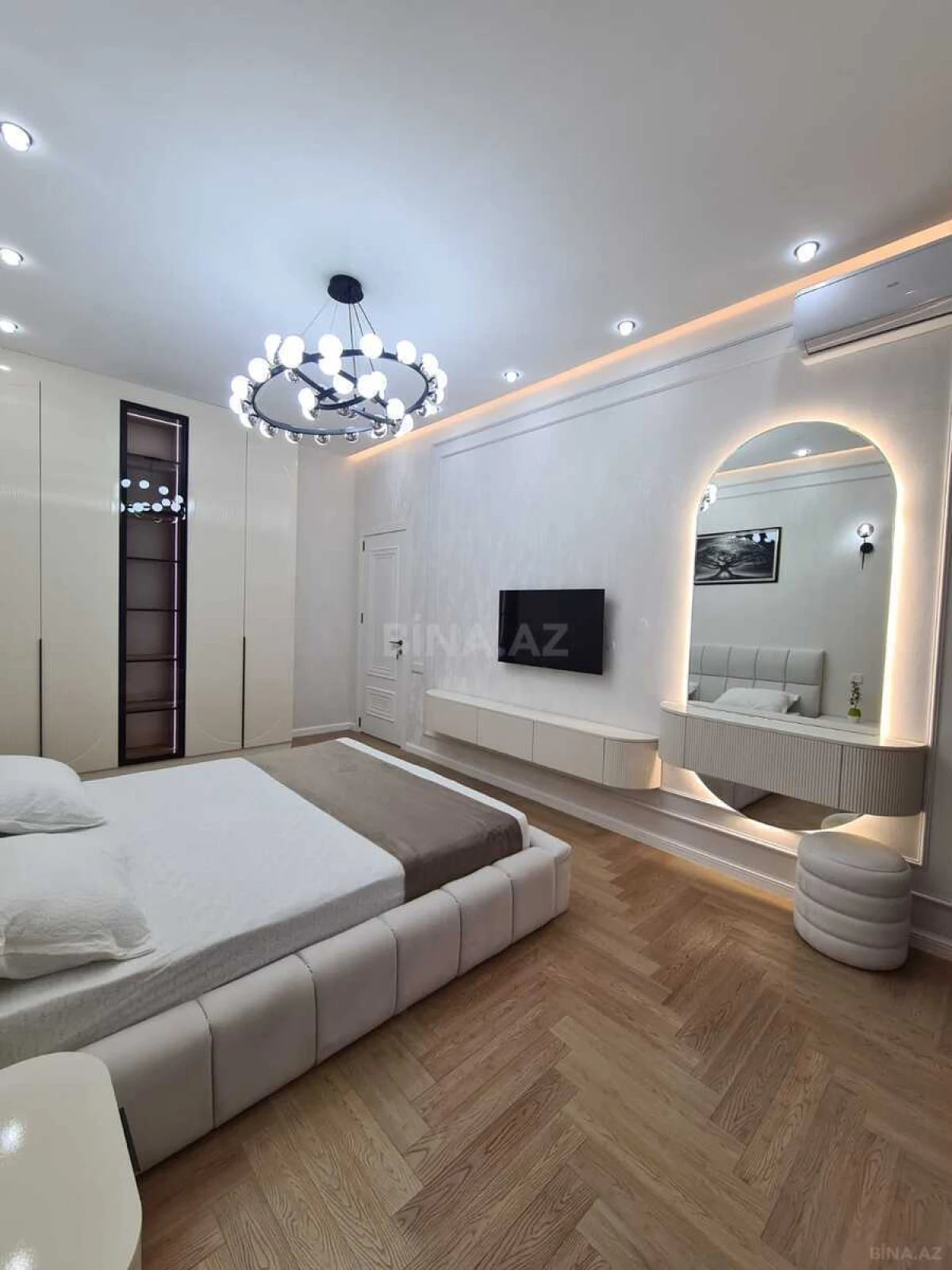 Satılır 3 otaqlı mənzil 100 m²