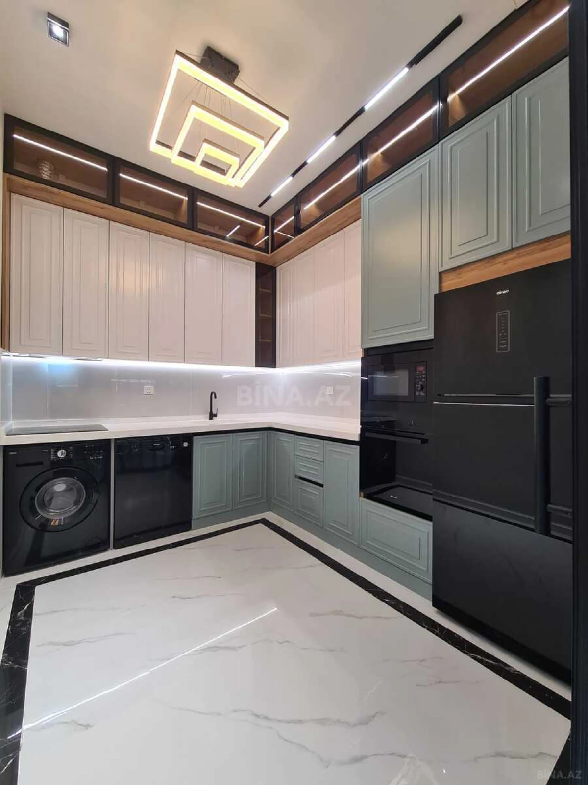 Satılır 3 otaqlı mənzil 100 m²