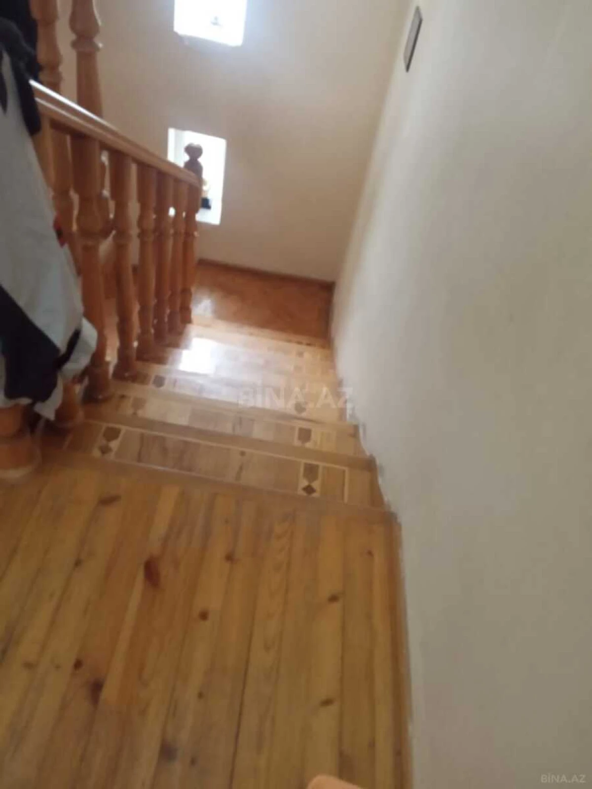 Satılır 6 otaqlı həyət evi 420 m²