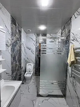 Kirayə verilir 2 otaqlı mənzil 81 m²