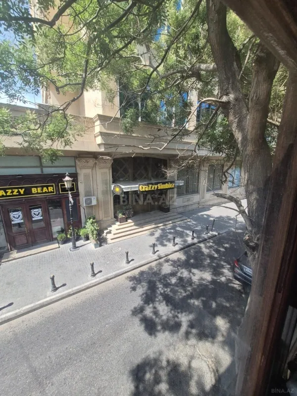 Satılır 2 otaqlı mənzil 70 m²