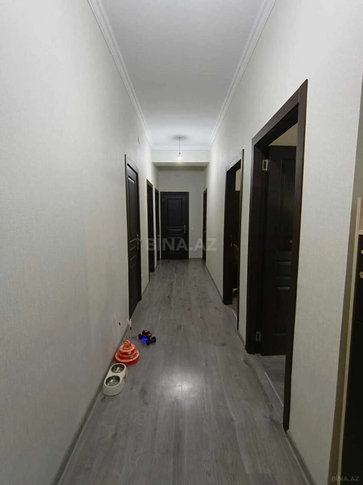Satılır 4 otaqlı mənzil 100 m²