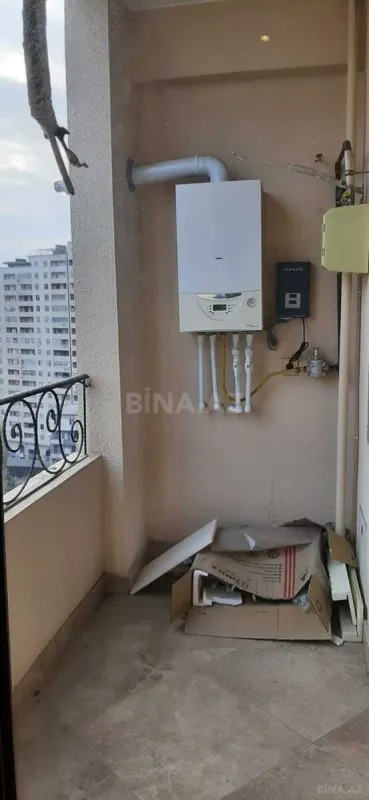 Kirayə verilir 2 otaqlı mənzil 67 m²
