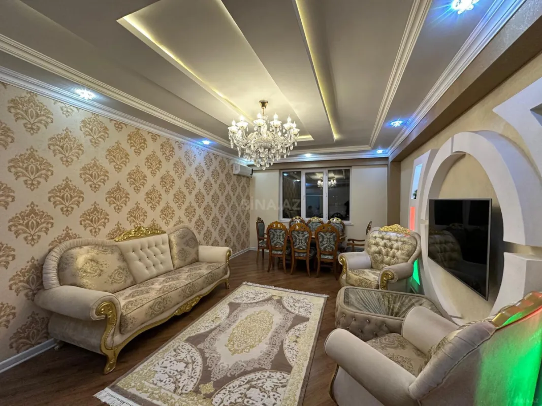 Satılır 3 otaqlı mənzil 112 m²